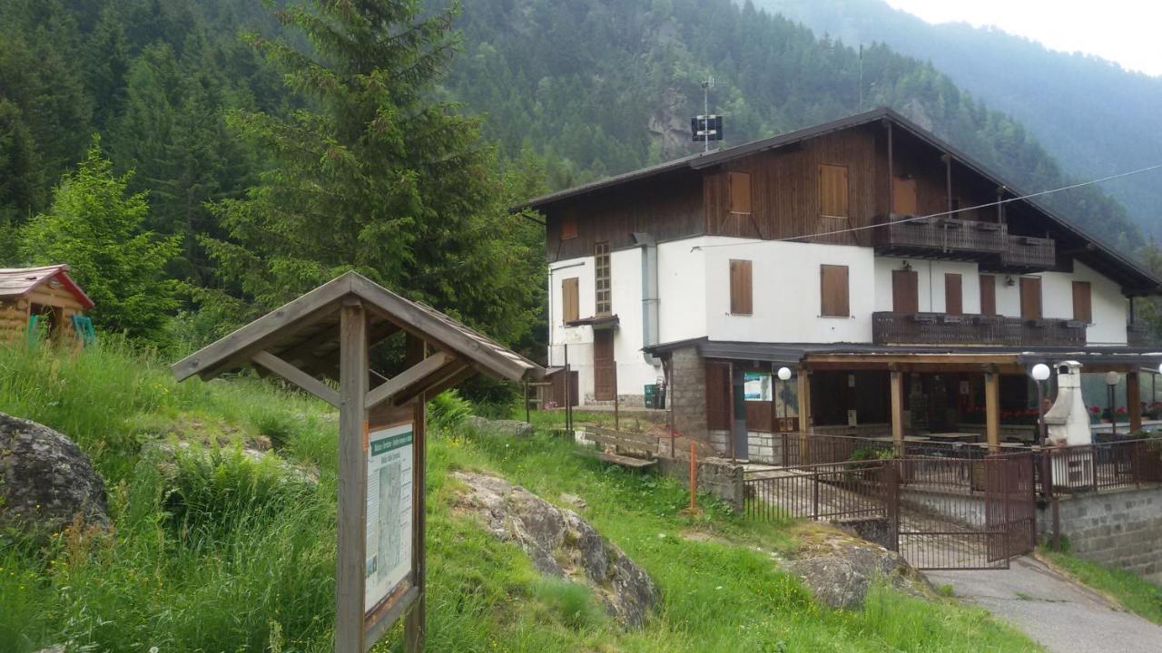 Hotel Rifugio Stella Alpina Saviore dell'Adamello Exterior foto