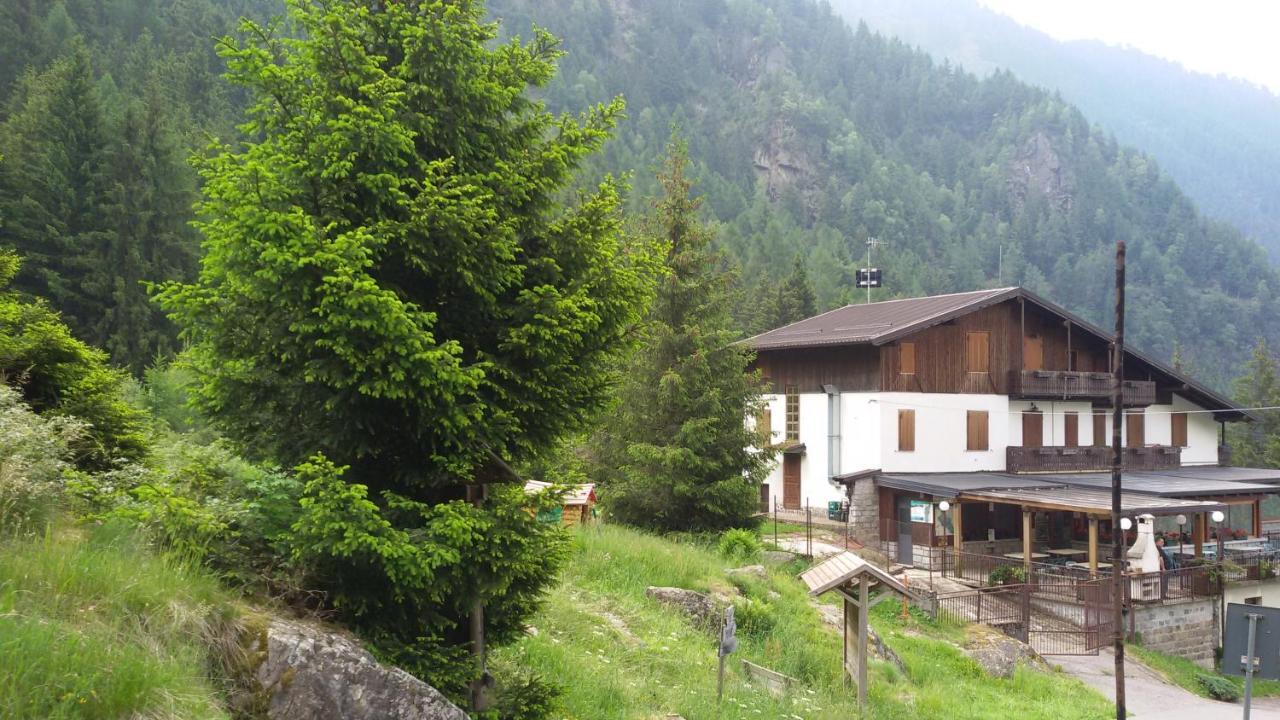 Hotel Rifugio Stella Alpina Saviore dell'Adamello Exterior foto