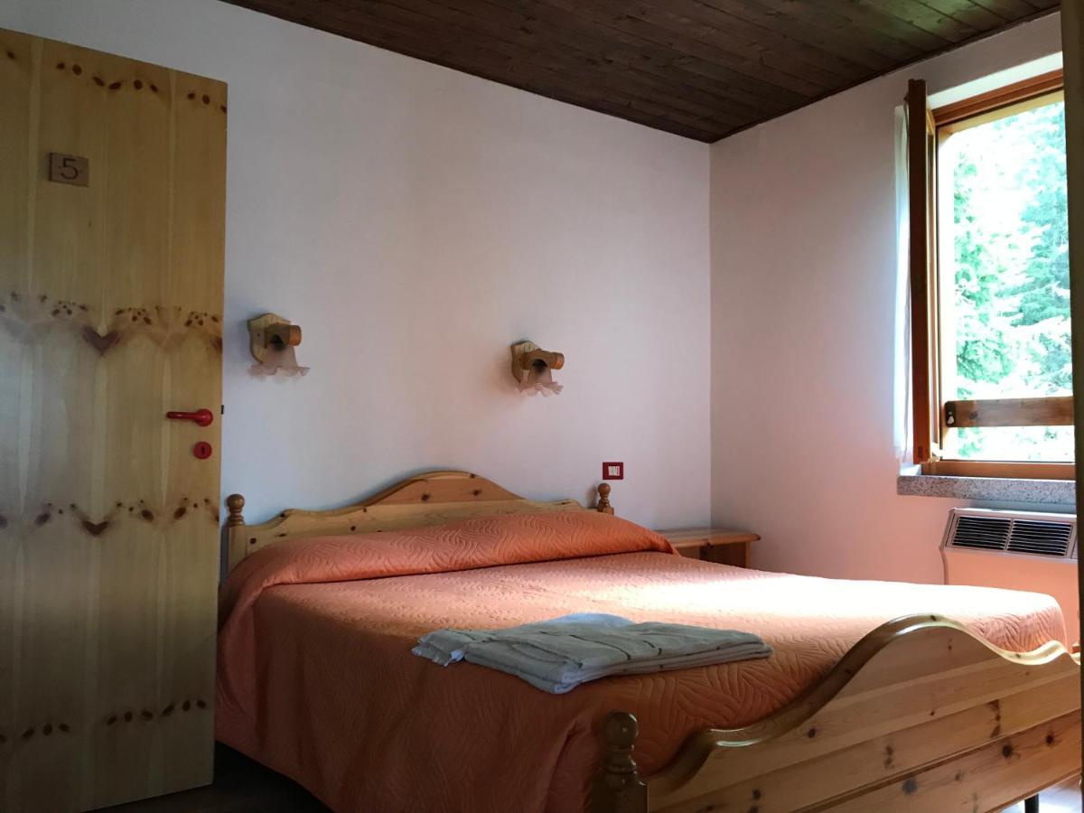 Hotel Rifugio Stella Alpina Saviore dell'Adamello Exterior foto