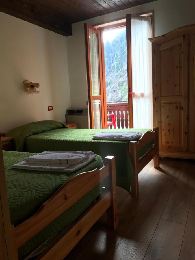 Hotel Rifugio Stella Alpina Saviore dell'Adamello Exterior foto
